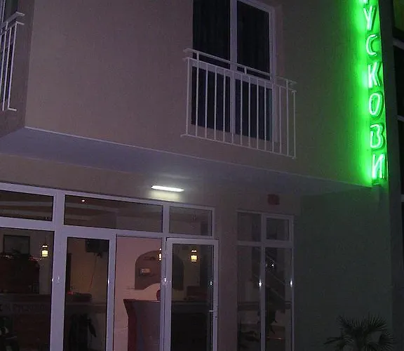 Pensjonat Ruskovi Rawda